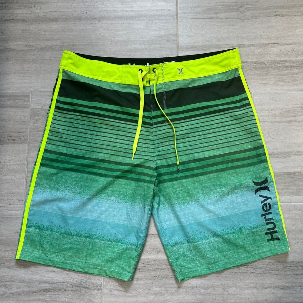 HURLEY Phantom bathing suit size 36